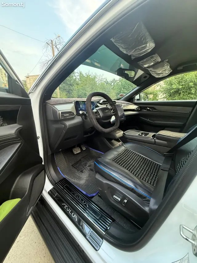 Dongfeng L7 2025 · AT