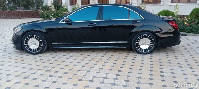 Mercedes-Benz S class 2009 · 5.0 AT