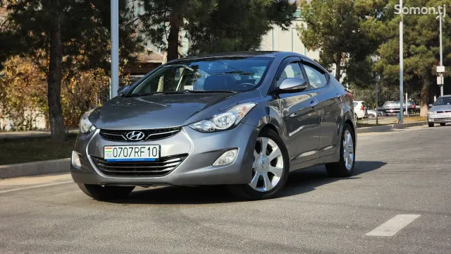 Hyundai Avante 2011 · 1.6 AT