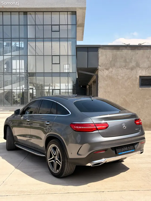 Mercedes-Benz GLE class 2017 · 3.5 AT