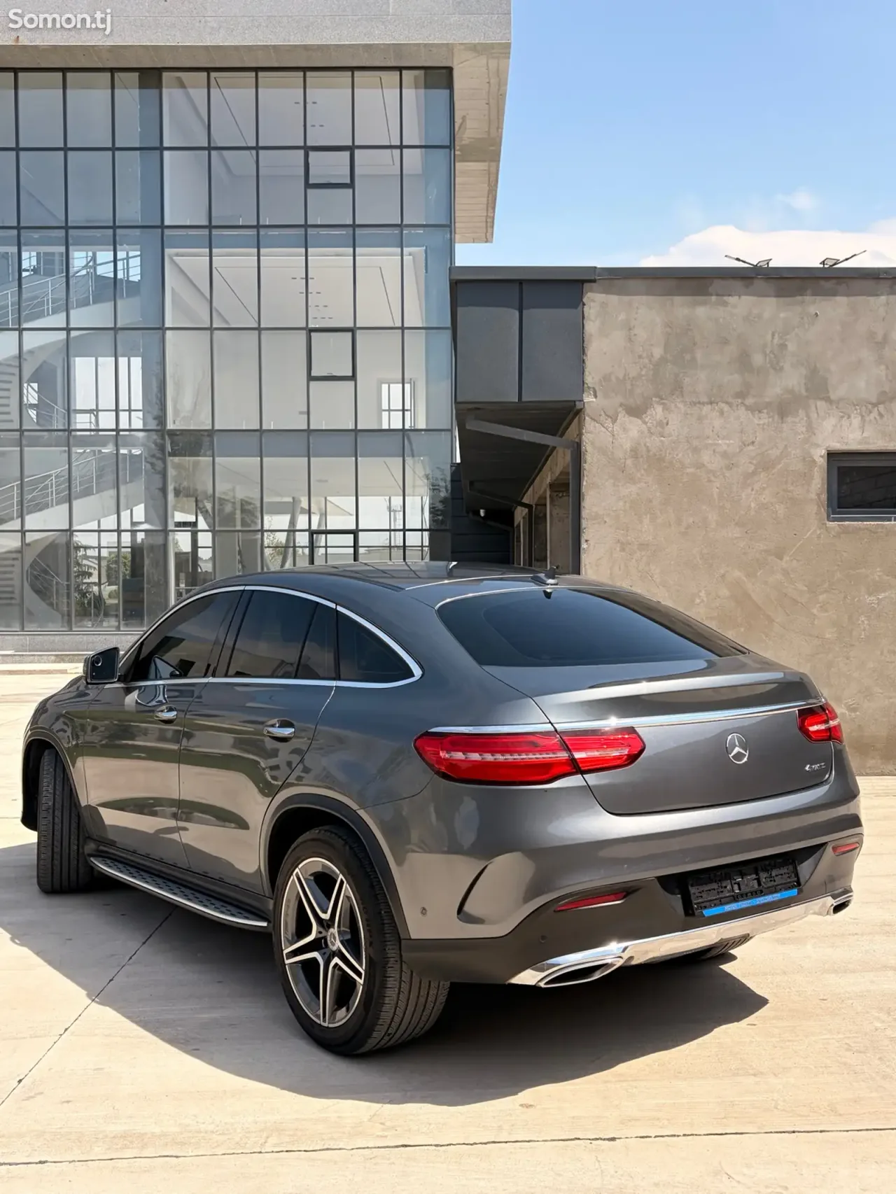 Mercedes-Benz GLE class 2017 · 3.5 AT