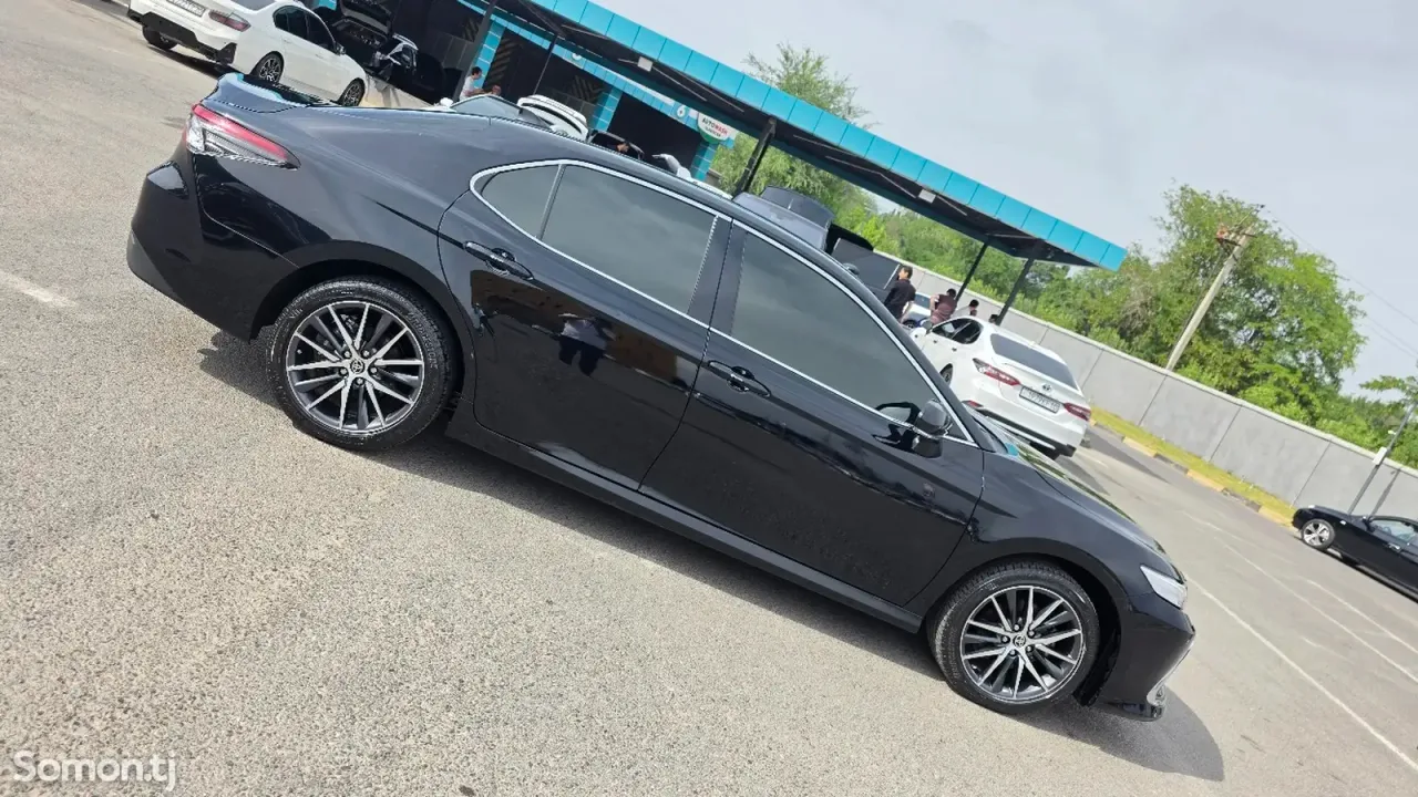 Toyota Camry 2024 · 2.5 AT