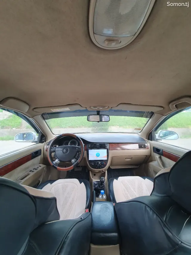 Daewoo Lacetti 2005 · 1.8 MT