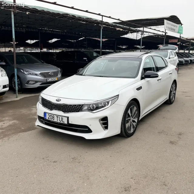 Kia K5 2016 · 1.7 AT