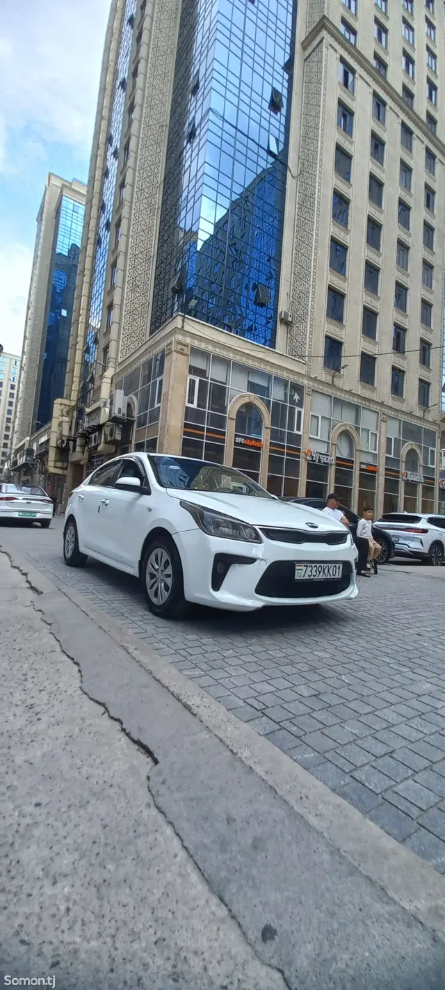 Kia Rio 2019 · 1.6 AT