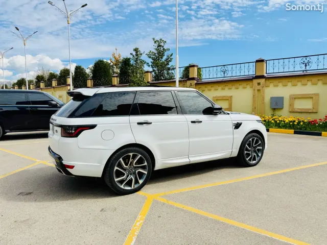 Land Rover Range Rover Sport 2015 · 3.0 AT