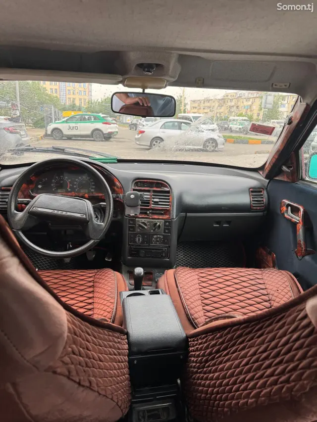 Lada (ВАЗ) 2112 2004 · 1.6 MT