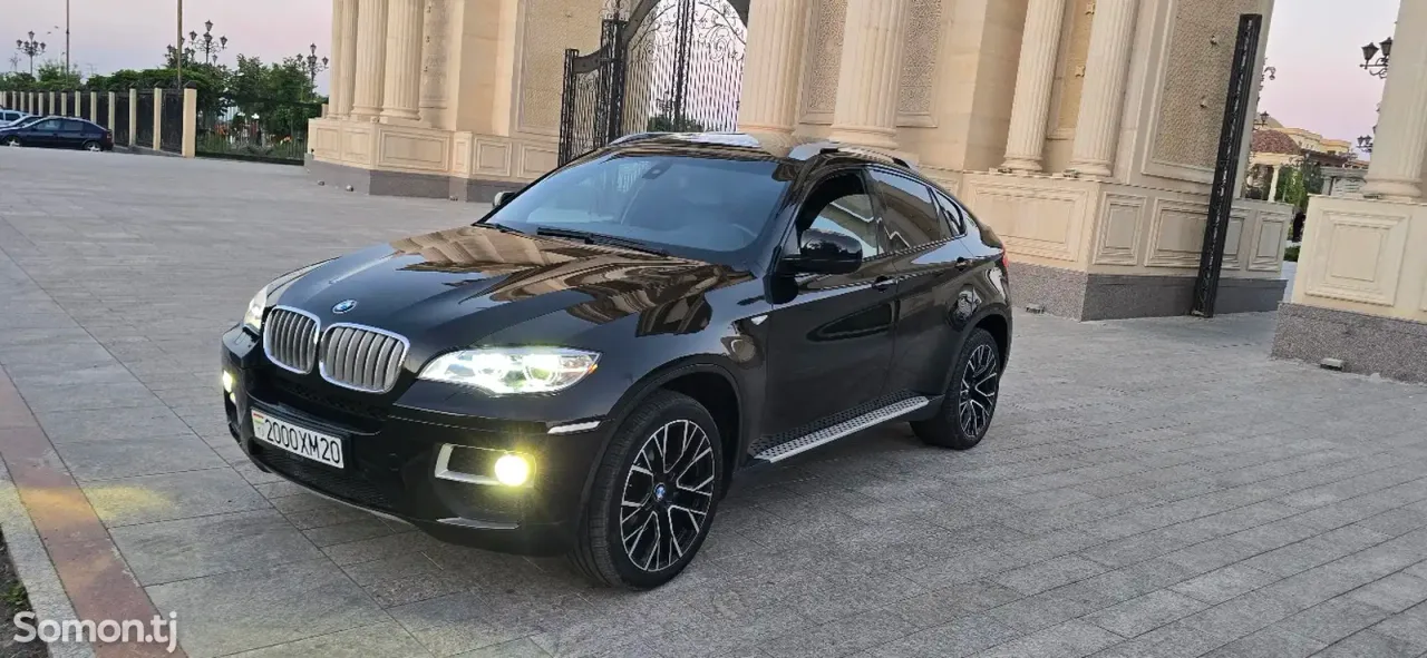 BMW X6 2011 · 3.5 AT