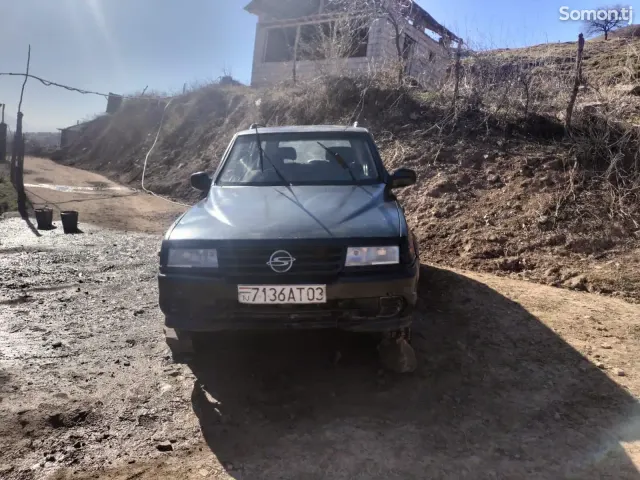 Ssang Yong Musso 1997 · 2.9 MT