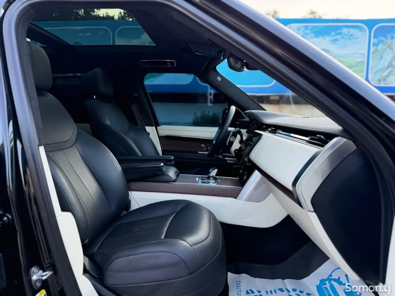 Land Rover Vogue 2023 · 3.0 AT