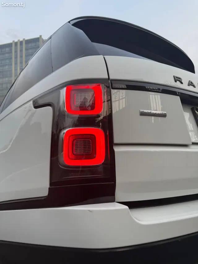 Land Rover Vogue 2019 · 5.0 AT
