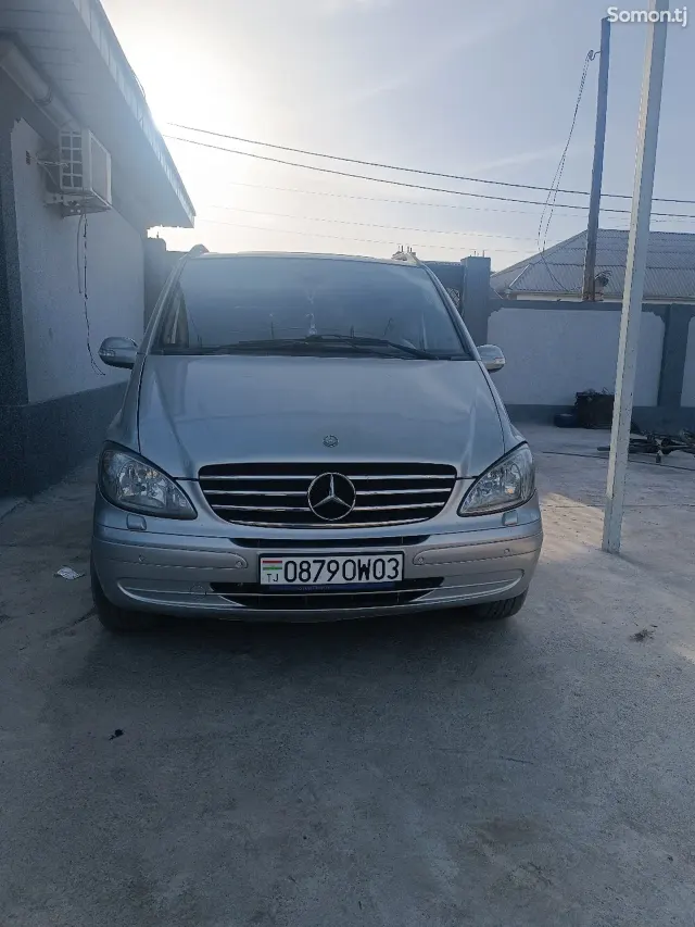 Mercedes-Benz Viano 2006 · 2.2 AT