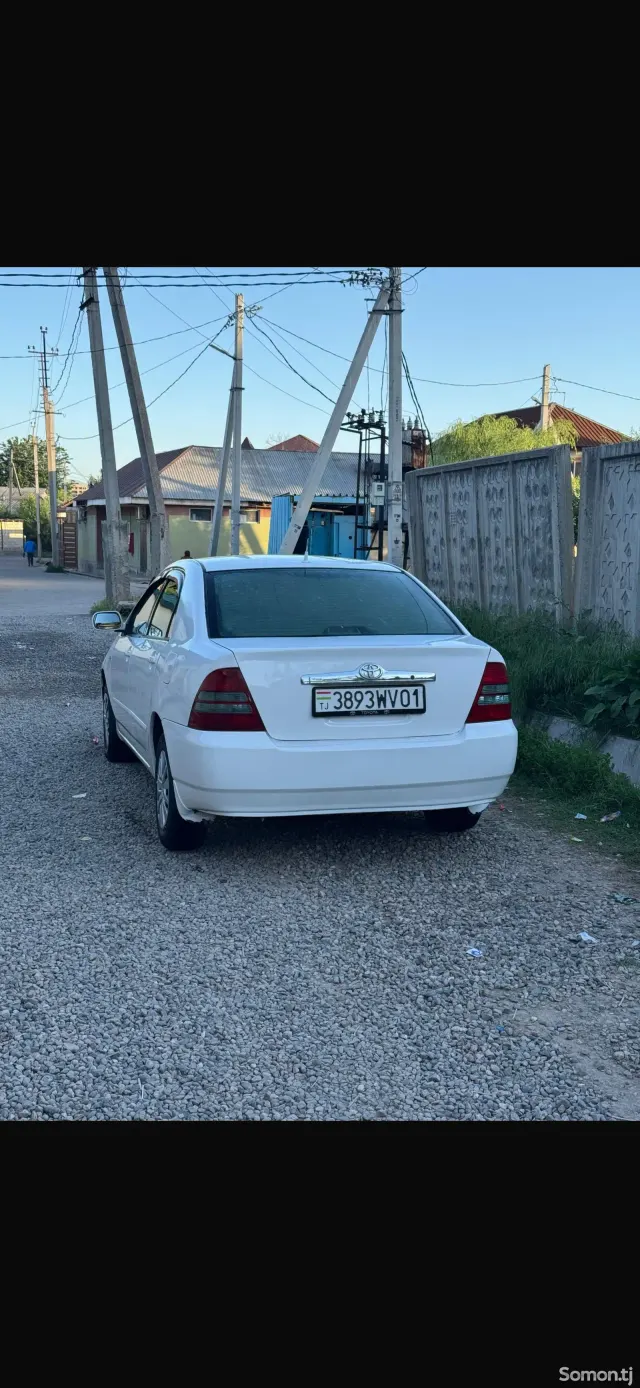 Toyota Corolla 2004 · 1.5 AT