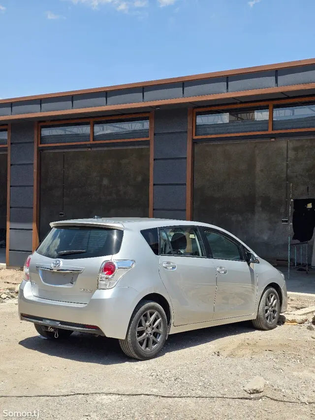 Toyota Verso 2016 · 1.8 AT