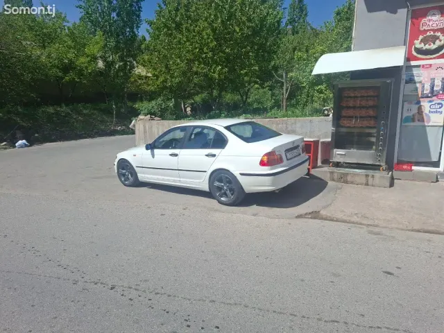 BMW 3 series 2002 · 1.8 MT