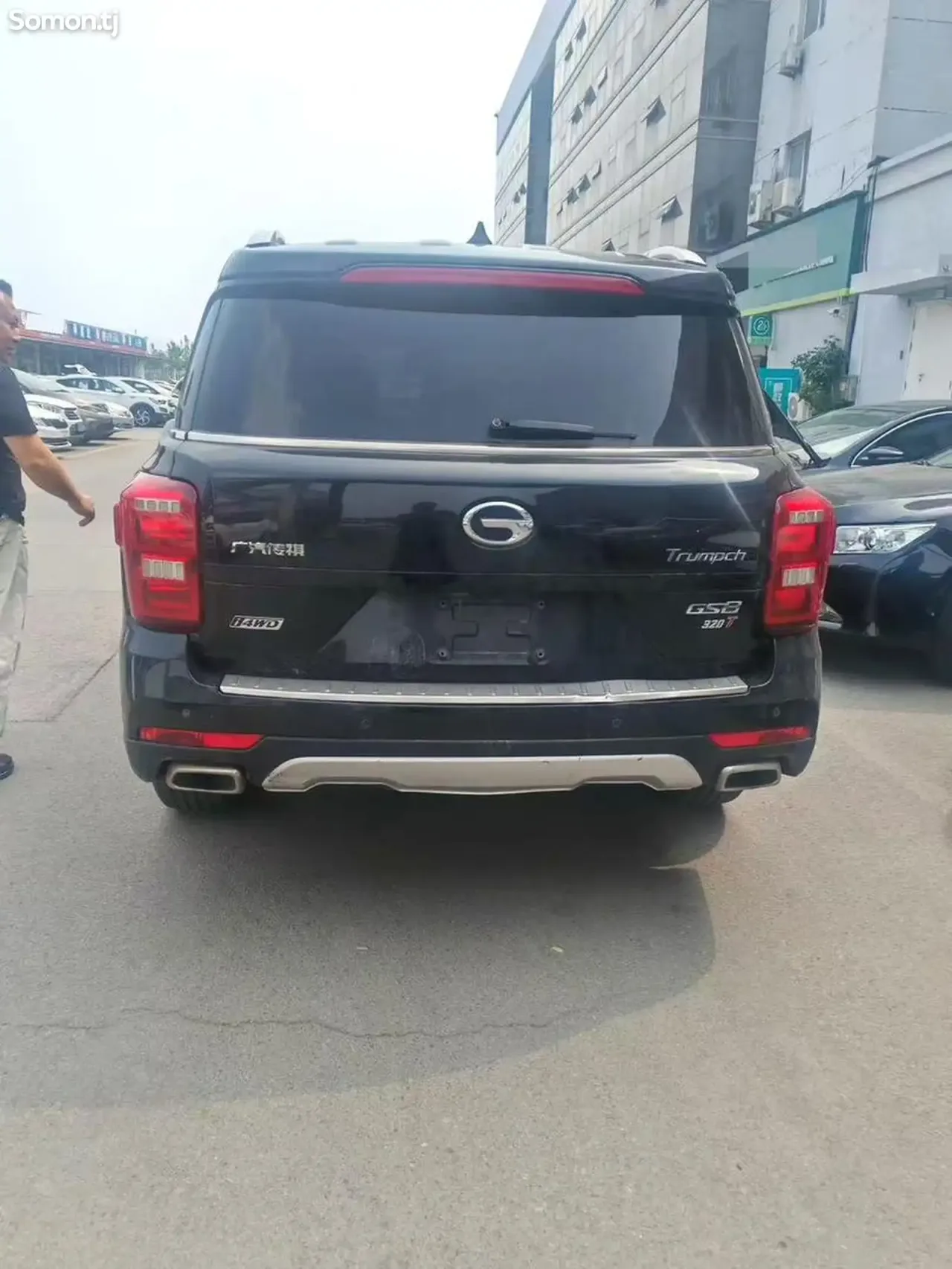 GAC Trumpchi GS8 2017 · 2.0 AT