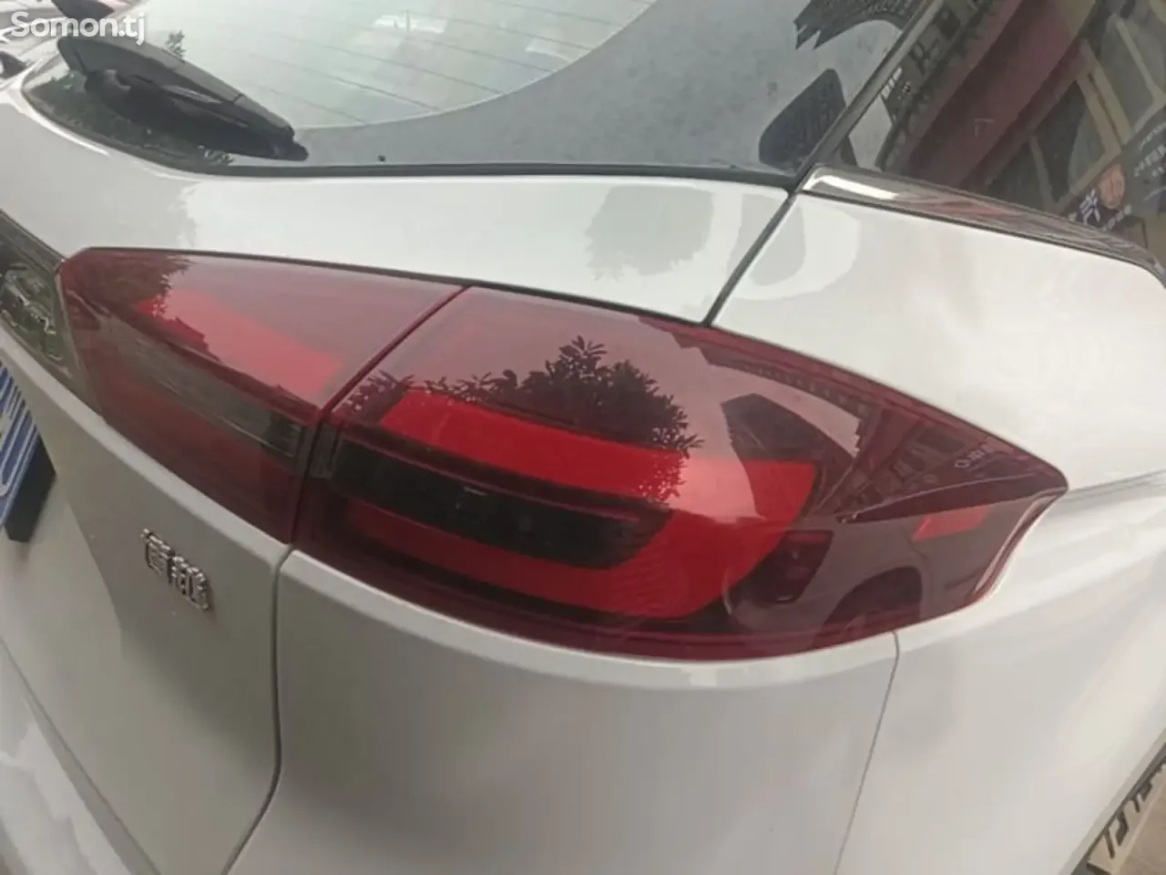 Geely Atlas 2018 · 1.8 AT