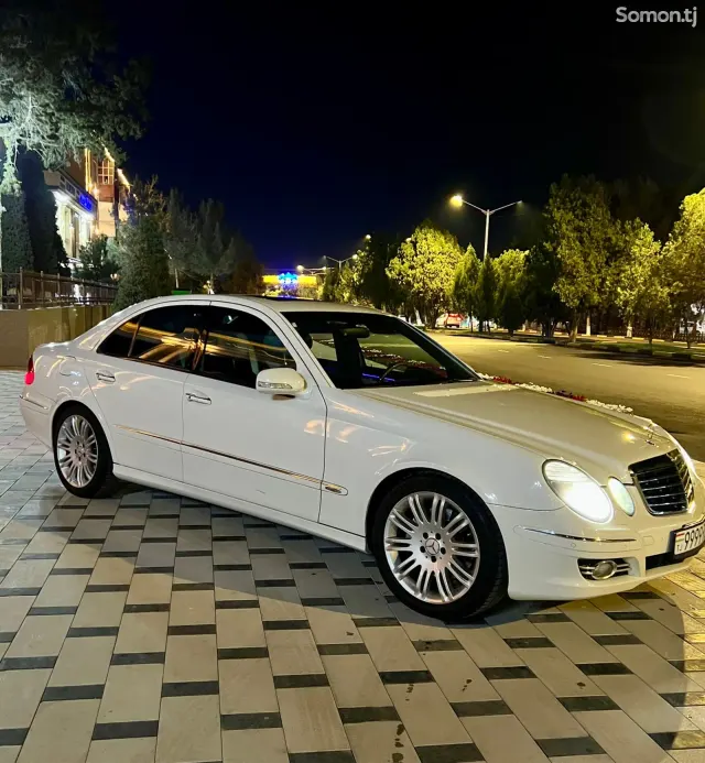 Mercedes-Benz E class 2007 · 3.5 AT