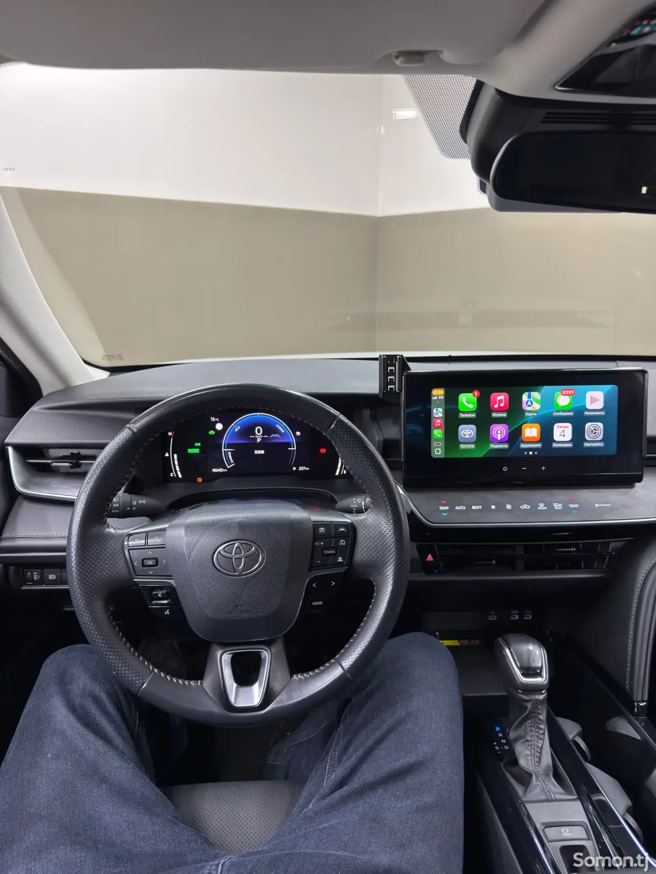 Toyota Camry 2024 · 2.0 AT
