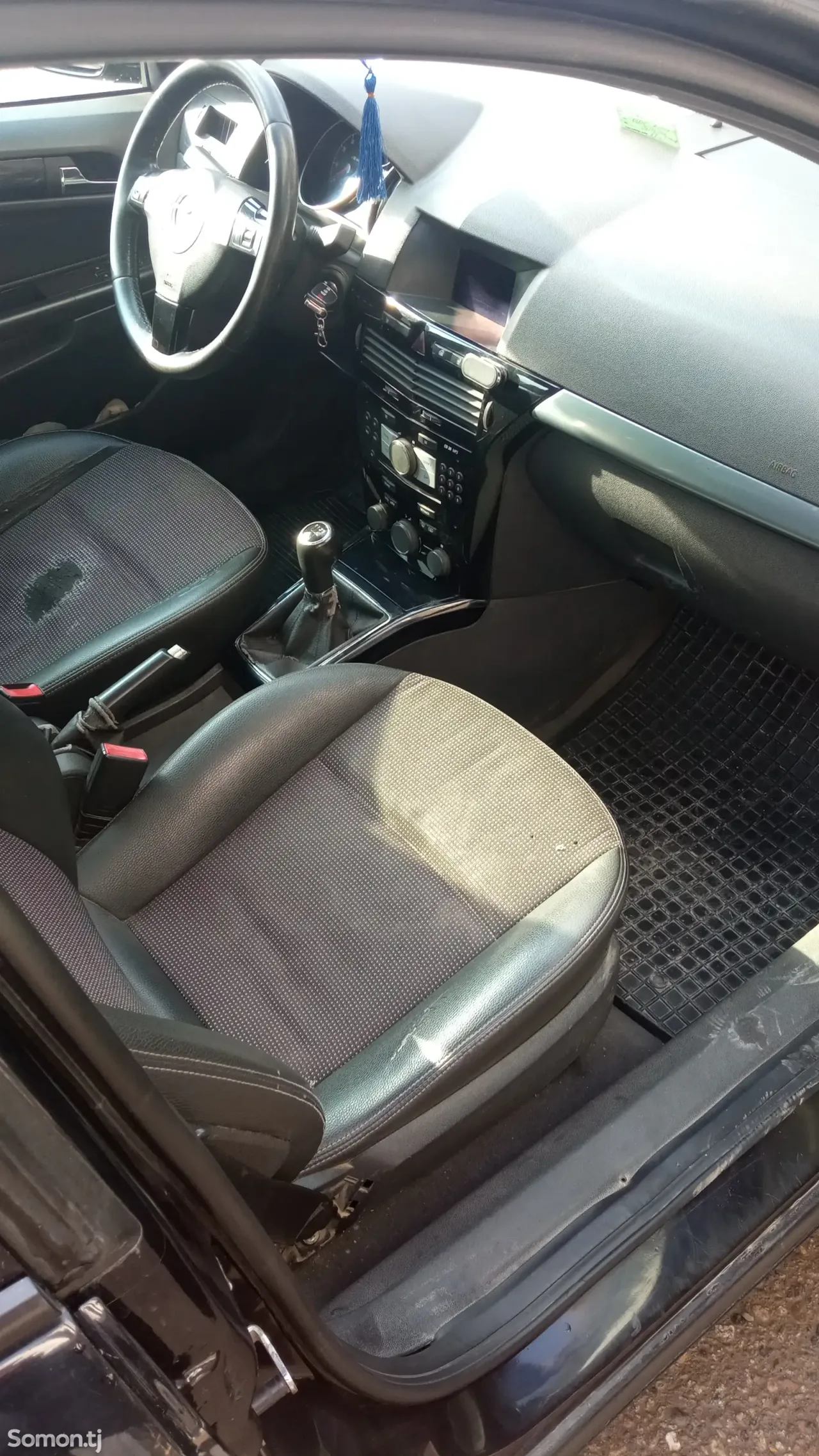 Opel Astra H 2007 · 1.6 MT