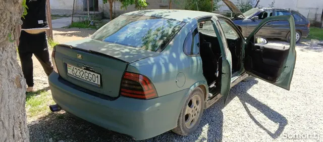 Opel Vectra B 1999 · 1.6 MT