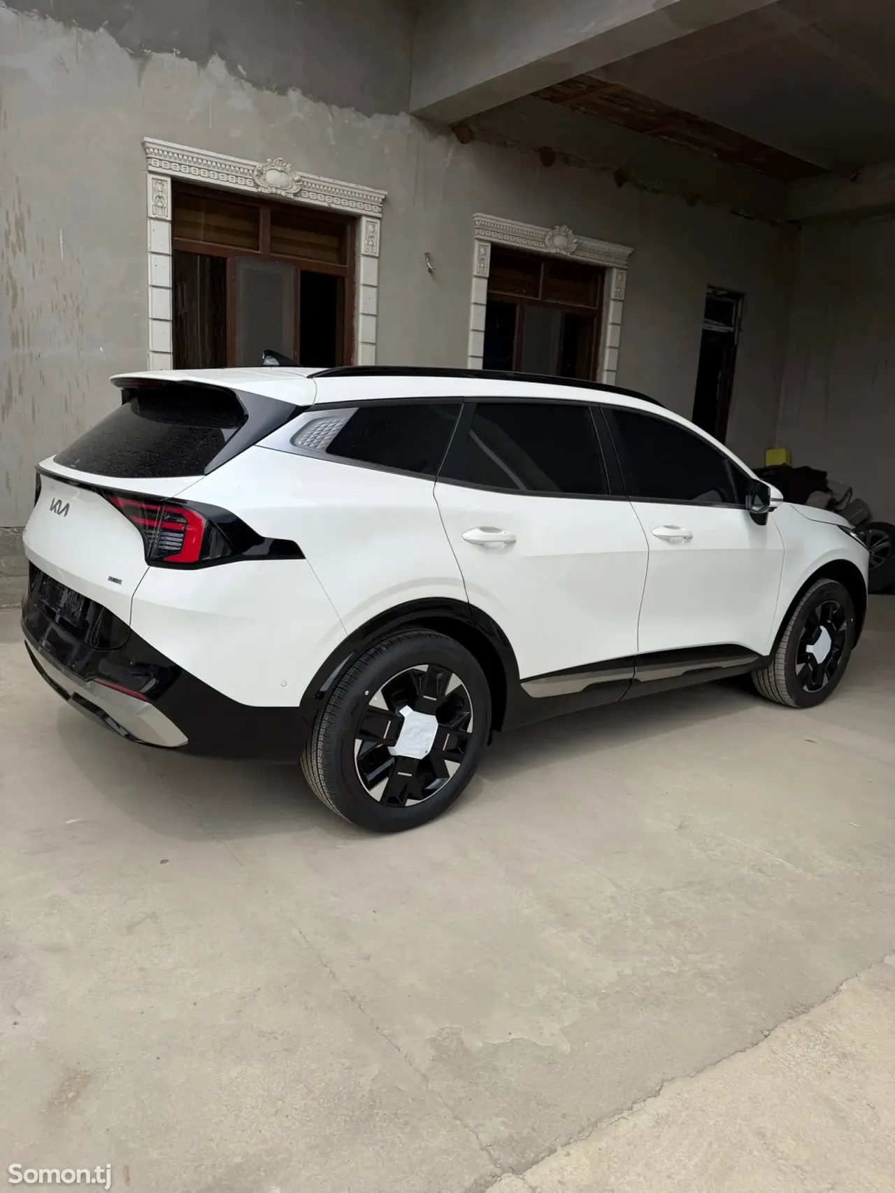 Kia Sportage 2025 · 1.6 AT
