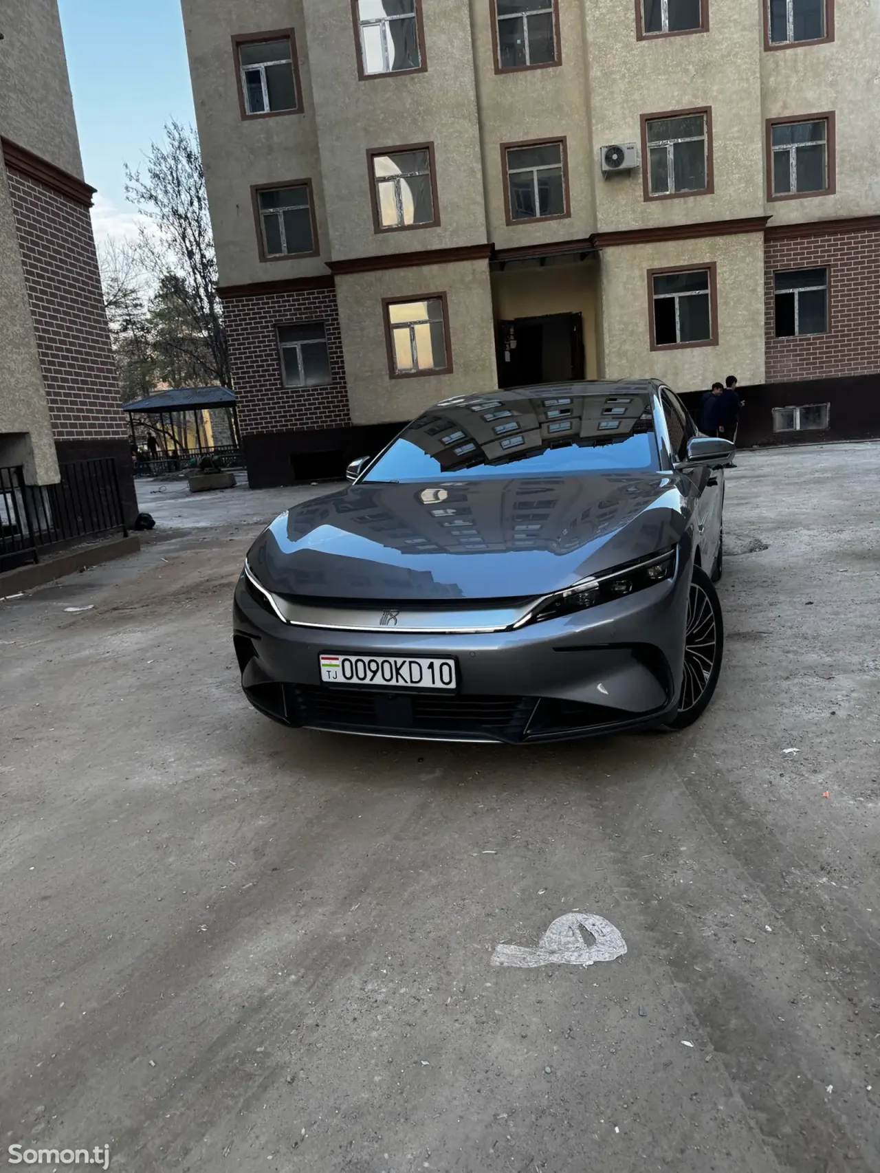 BYD Han EV 2024 · CVT