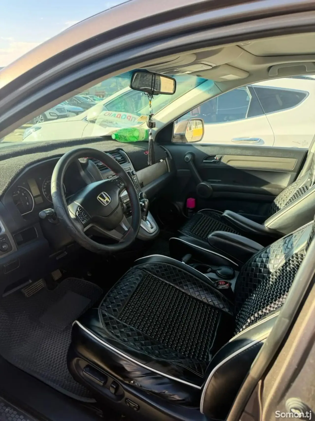 Toyota Estima 2014 · 2.4 AT