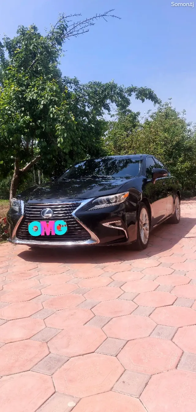 Lexus ES series 2016 · 2.5 AT