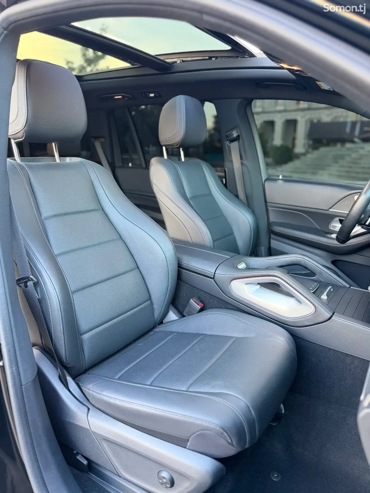 Mercedes-Benz GLS 2024 · 4.5 AT
