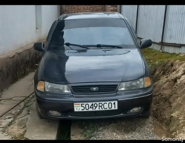 Daewoo Nexia 1996 · MT