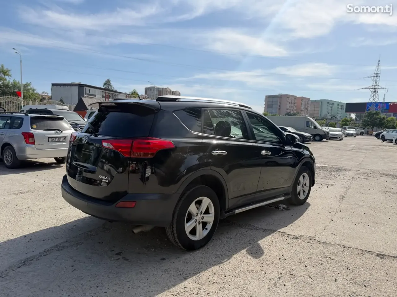 Toyota RAV 4 2014 · 2.5 AT