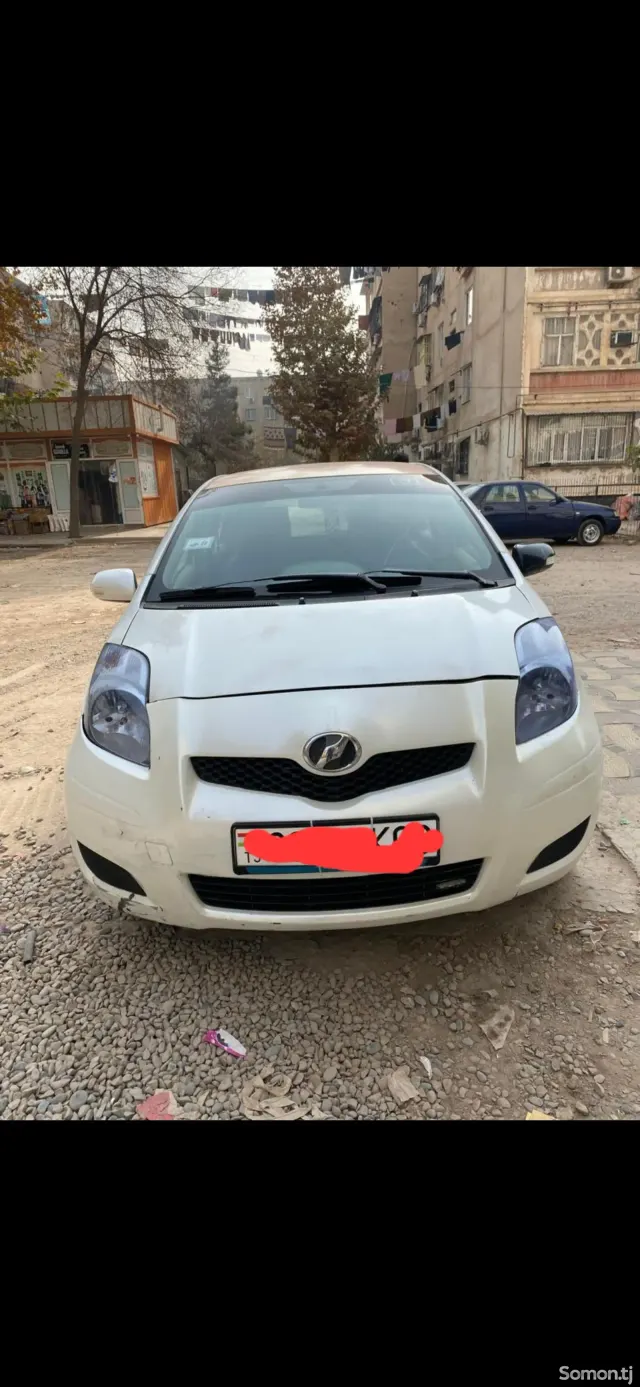 Toyota Vitz 2010 · 1.3 AT