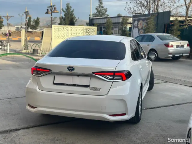 Toyota Corolla 2023 · 1.8 AT