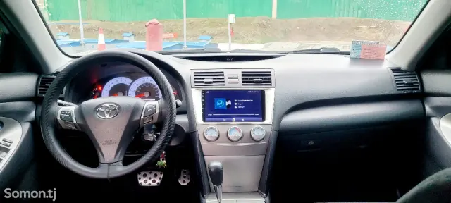 Toyota Camry 2011 · 2.5 AT