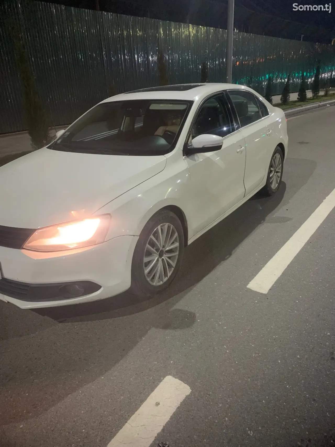 Volkswagen Jetta 2011 · 2.5 AT