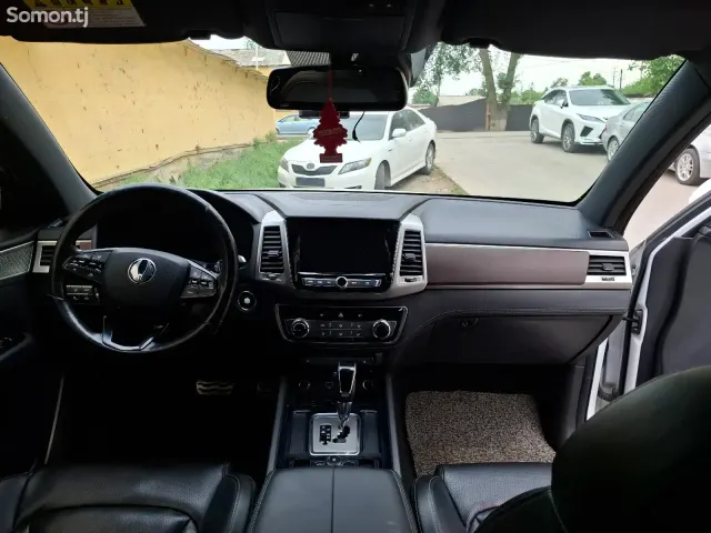 Ssang Yong Rexton 2018 · 2.2 AT