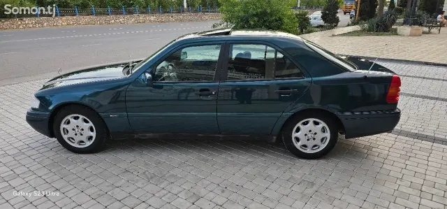 Mercedes-Benz C class 1994 · 1.8 MT