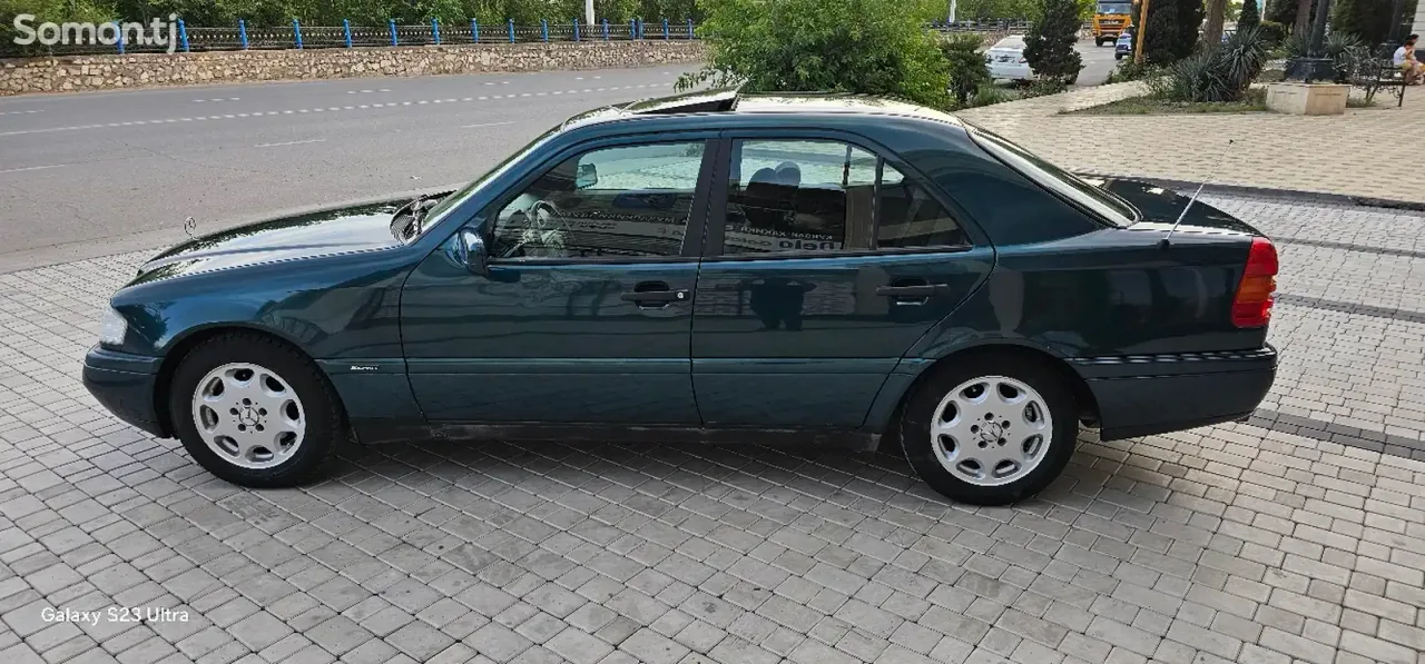 Mercedes-Benz C class 1994 · 1.8 MT