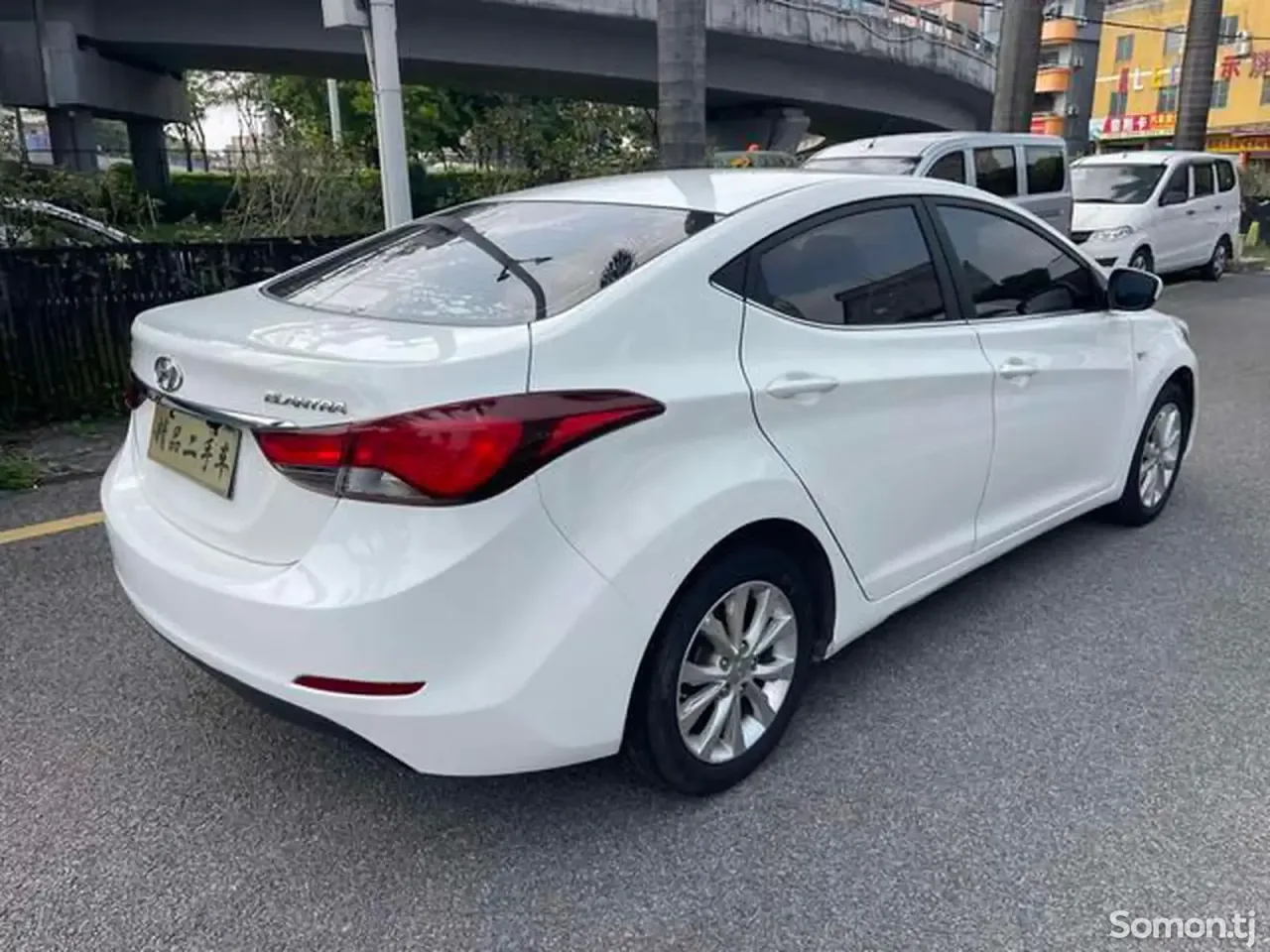 Hyundai Avante 2017 · 1.6 AT