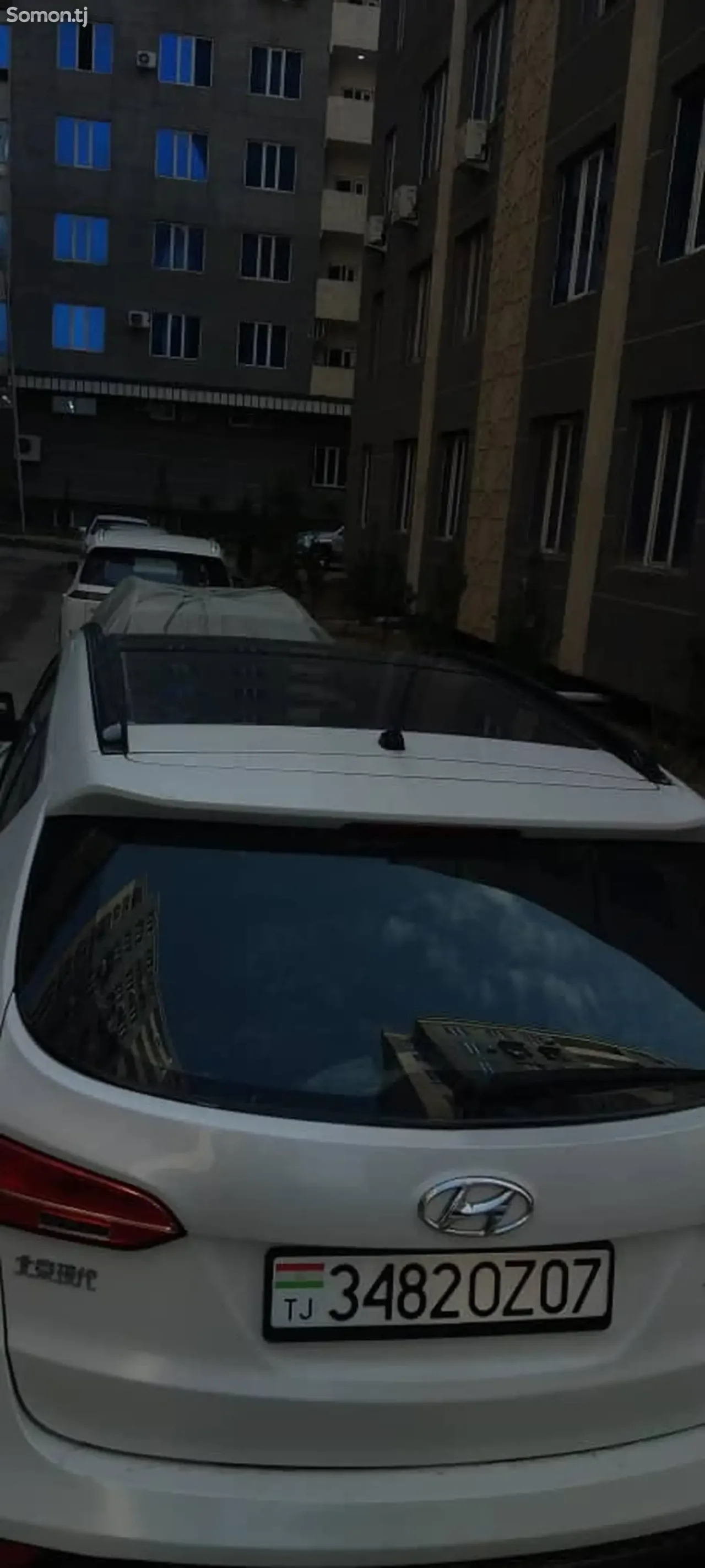 Hyundai Santa Fe 2014 · 2.4 AT