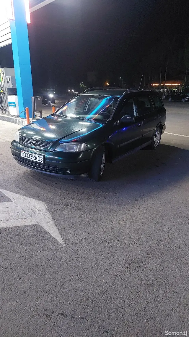 Opel Astra G 2000 · 1.6 MT