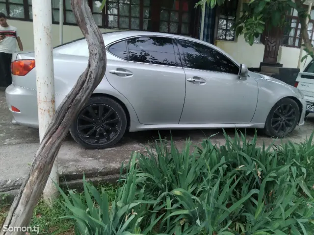 Lexus IS series 2006 · 2.5 AT