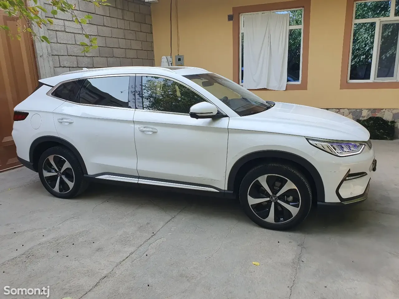 BYD Song Plus 2023 · AT