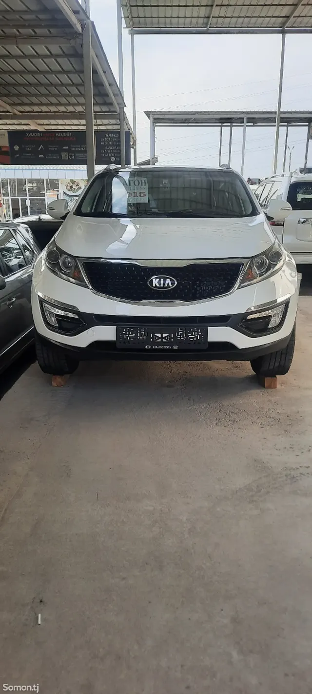 Kia Sportage 2015 · 2.0 AT
