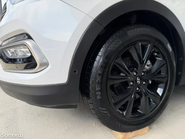 Hyundai Santa Fe 2015 · 2.0 AT