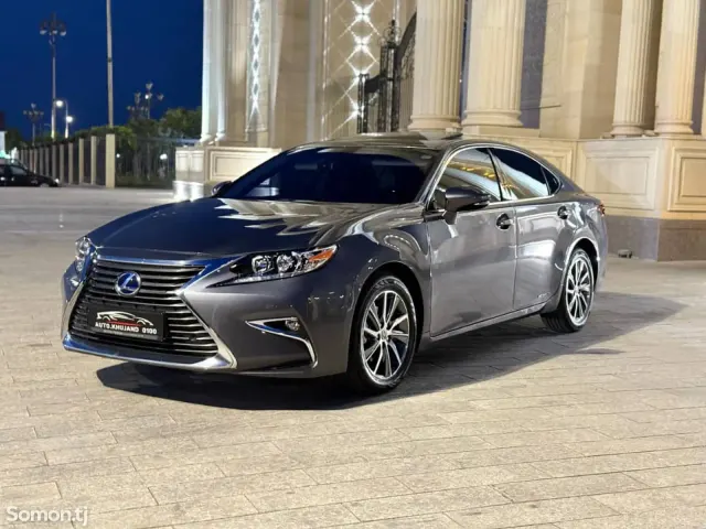 Lexus ES series 2016 · 3.0 AT