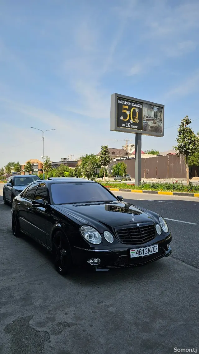 Mercedes-Benz E class 2007 · 3.5 AT