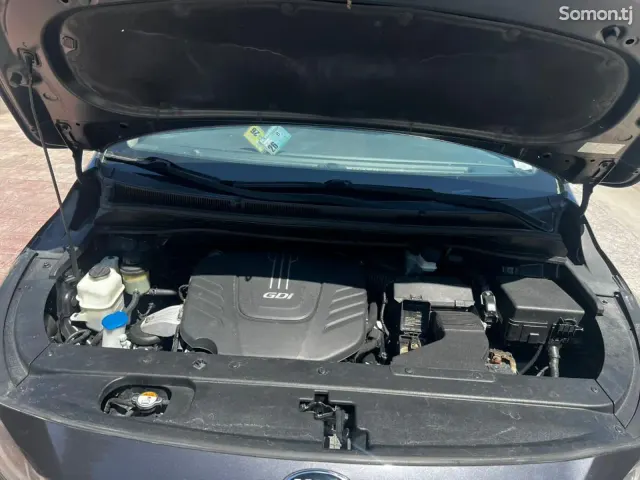 Kia Carnival 2015 · 3.3 AT