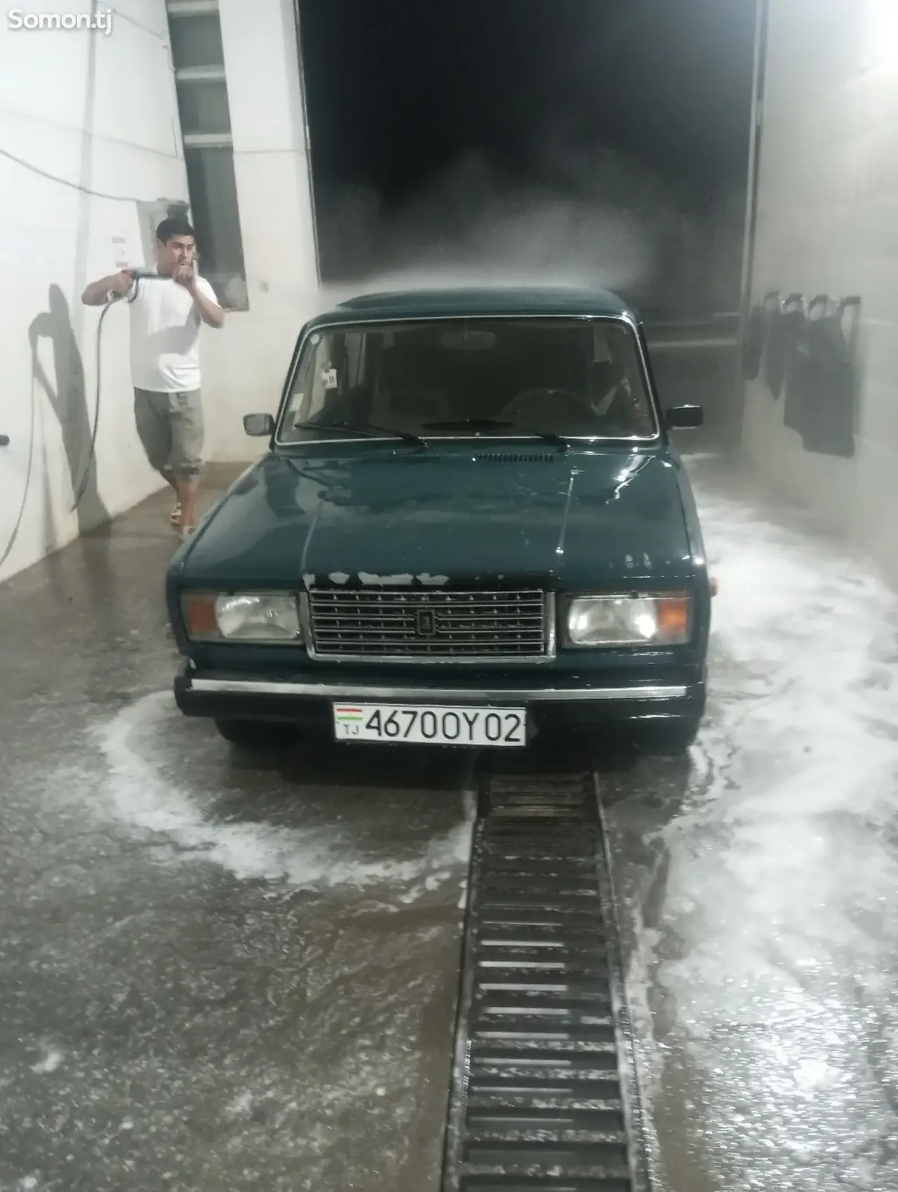 Lada (ВАЗ) 2107 2001 · 1.6 MT